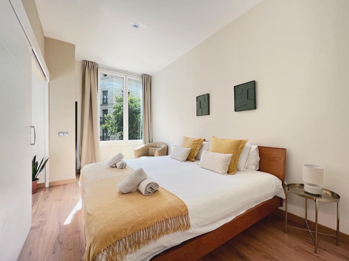 Stay U-Nique Apartments Fontanella Barcelona Kültér fotó