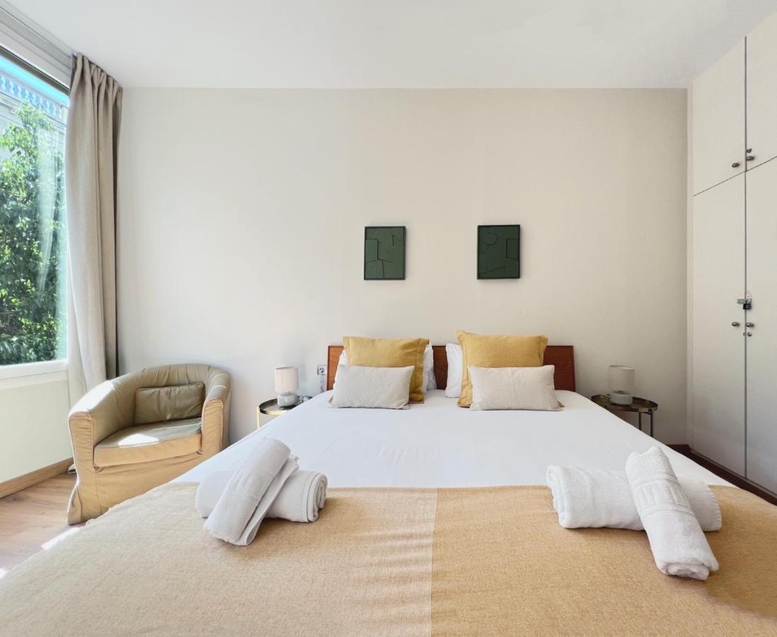 Stay U-Nique Apartments Fontanella Barcelona Kültér fotó